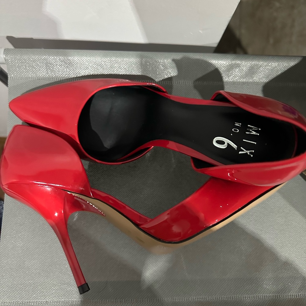 Sexy red heels